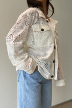 Load image into Gallery viewer, Dahlia Lace Top