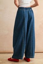 Load image into Gallery viewer, Harley Wide Leg Pants
