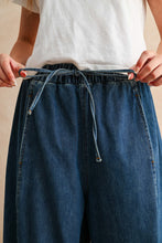 Load image into Gallery viewer, Harley Wide Leg Pants
