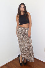 Load image into Gallery viewer, Stevie Printed Skirt
